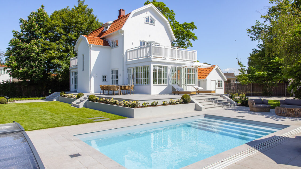 5 bedrooms | 3 bathrooms | 10 guests