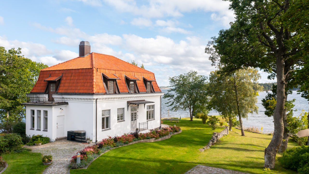 5 bedrooms | 1,5 bathroom | 10 guests